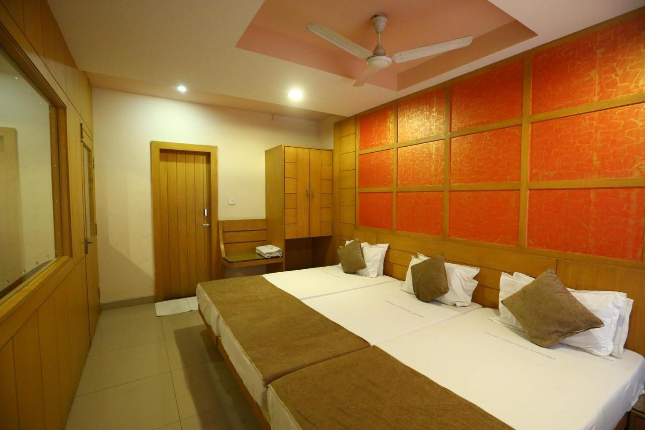 Hotel Paradise Indore Ngoại thất bức ảnh